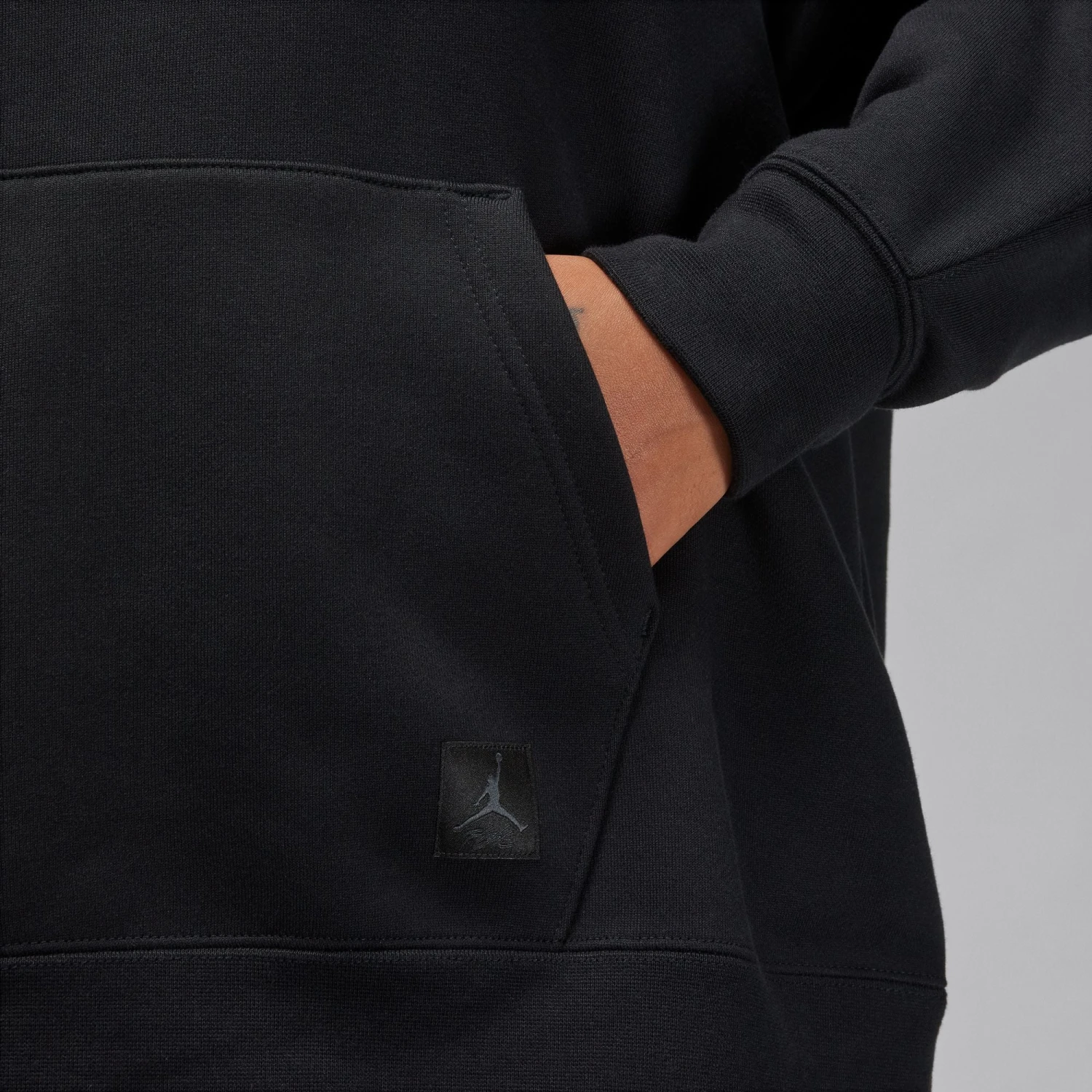 Air Jordan Womens Fleece Pullover Hoodie 6 Air Jordan Womens Fleece Pullover Hoodie - Image 4