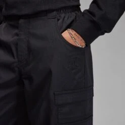 Air Jordan Womens Heavyweight Chicago Pants 9 Air Jordan Womens Heavyweight Chicago Pants -Air Jordan Shop AURORA FD7215 010 PHSYM001 2000