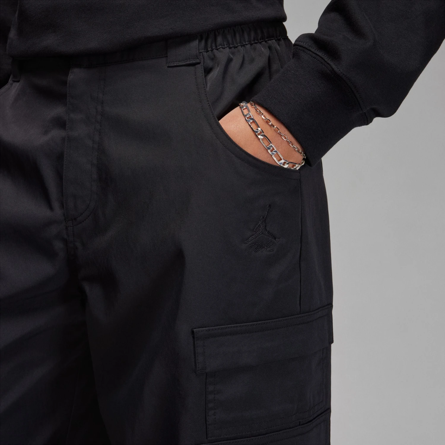 Air Jordan Womens Heavyweight Chicago Pants 6 Air Jordan Womens Heavyweight Chicago Pants - Image 4