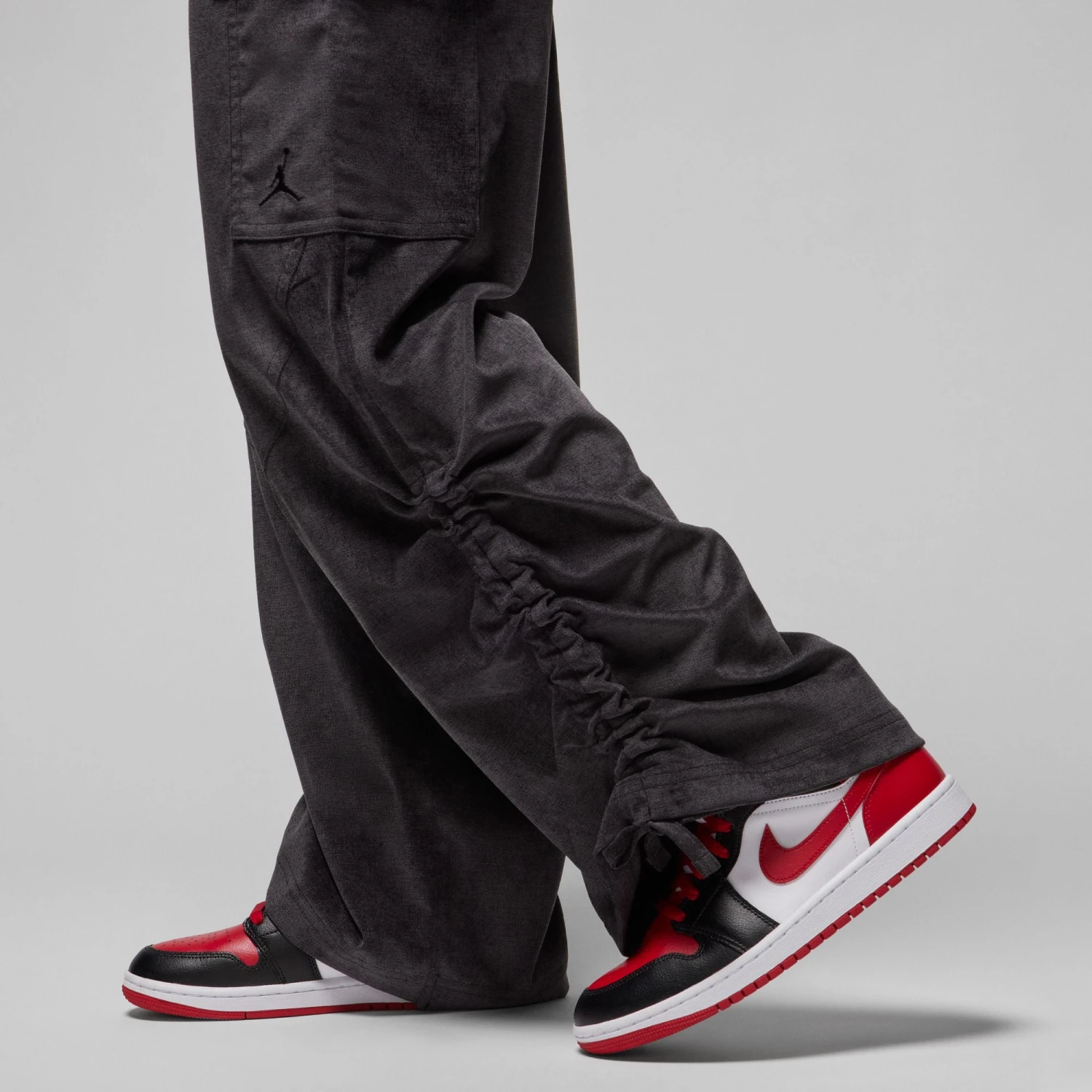 Air Jordan Womens Corduroy Chicago Pants 6 Air Jordan Womens Corduroy Chicago Pants - Image 4